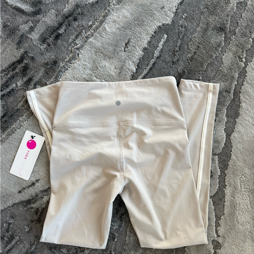 Yogalicious Light Beige Leggings - Picture 3 of 3